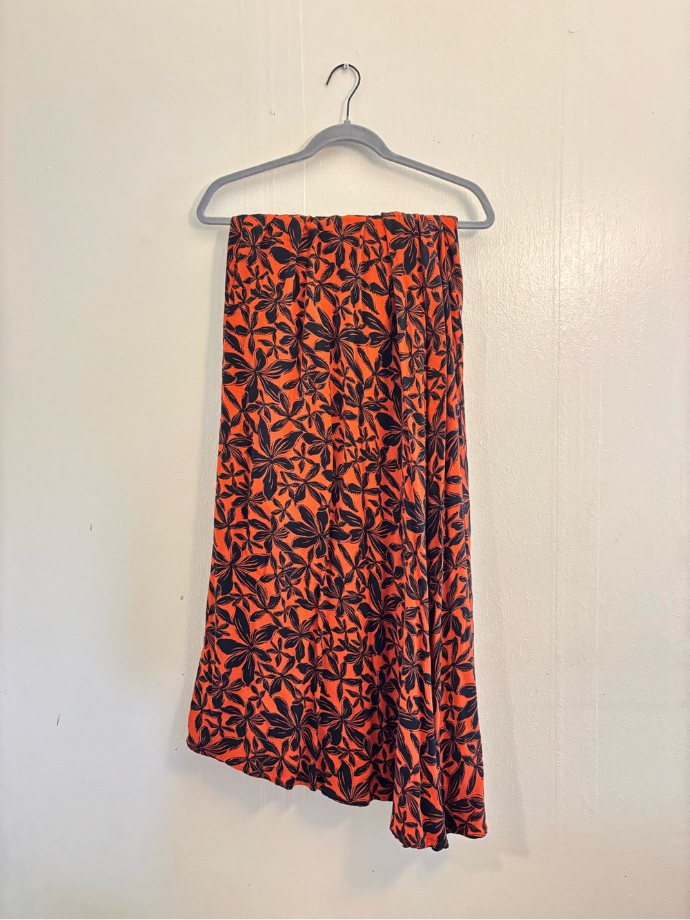Ava & Viv Orange Maxi Skirt with Black Leaf Print